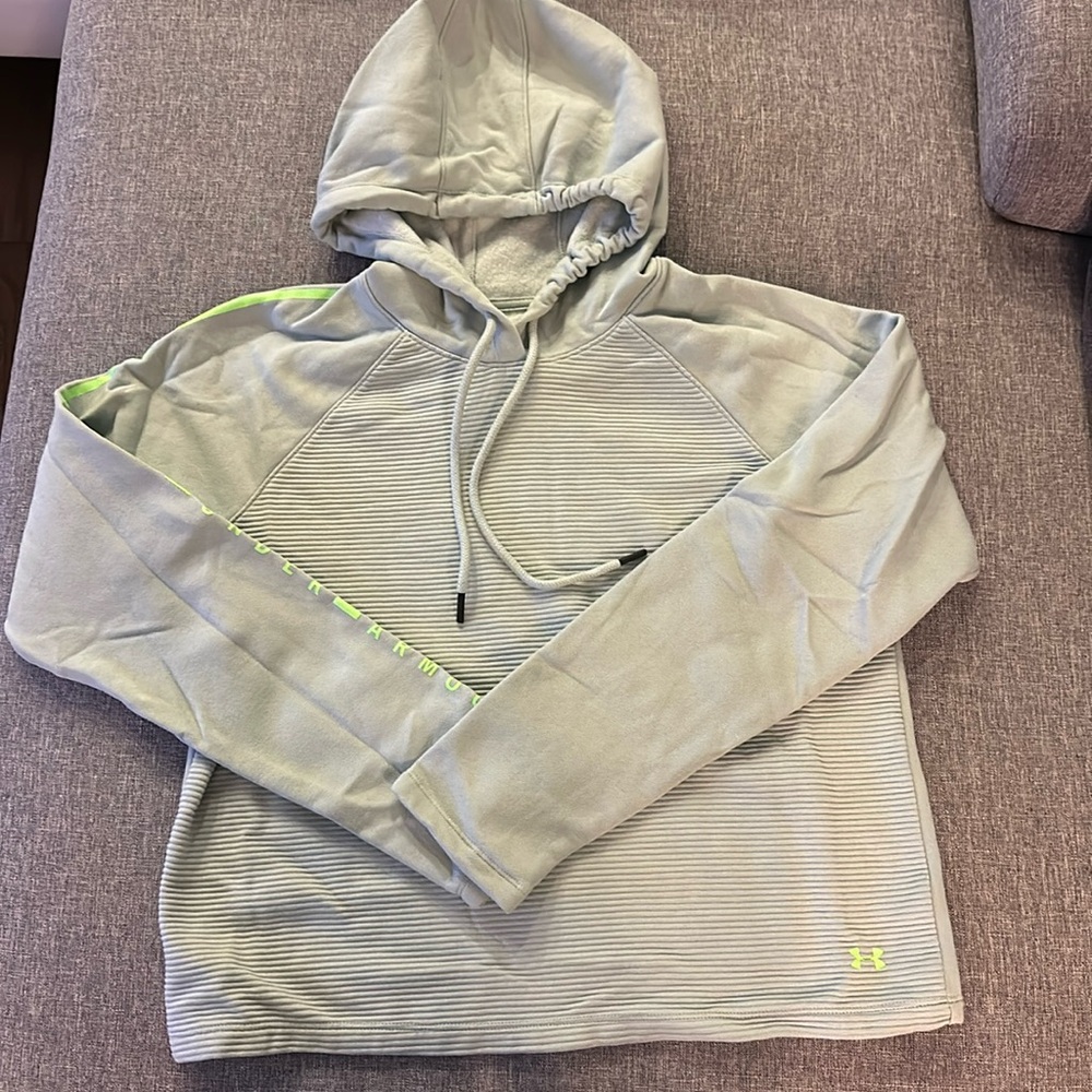Under Armour Hoodie